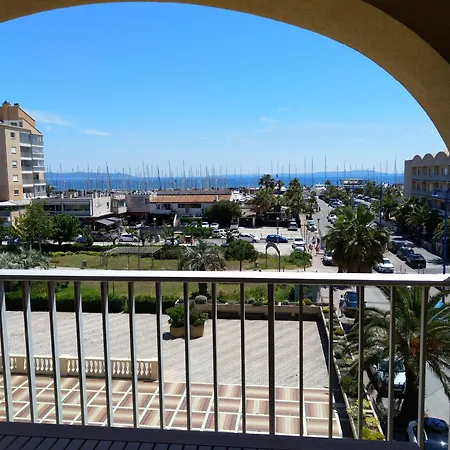 40 M2 Vue * Єр